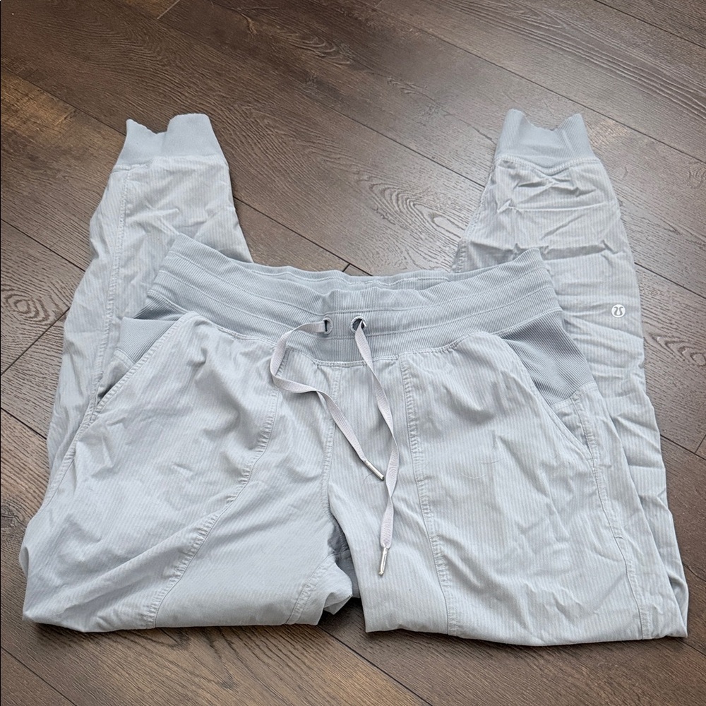 Light Gray Drawstring Jogger Pants - Size 8 - Lululemon